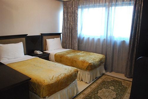 Liwa Apartments Абу-Даби Экстерьер фото